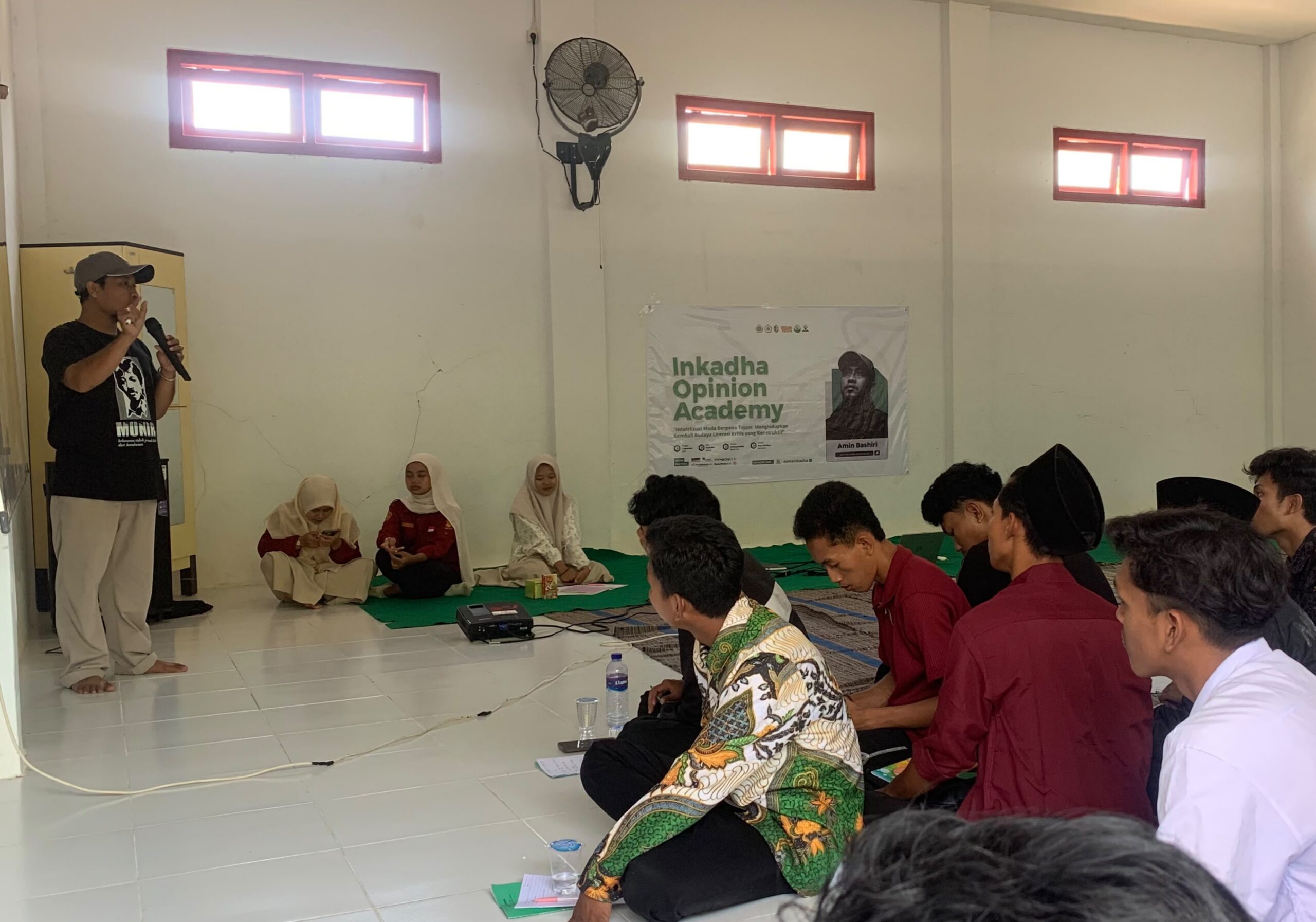 Asah Budaya Literasi Kritis, UKM PI INKADHA Gelar Inkadha Opinion Academy